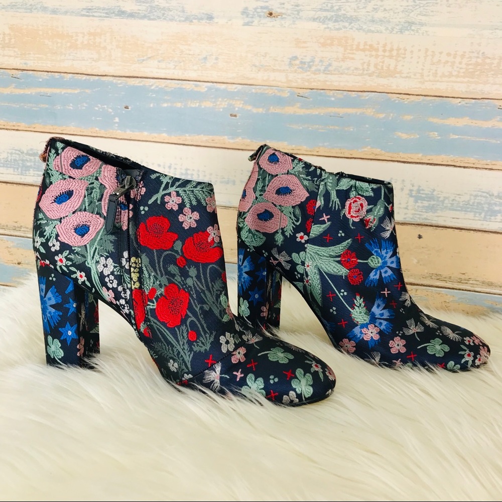 Sam Edelman • Cambell Floral Brocade Booties - Picture 2 of 8